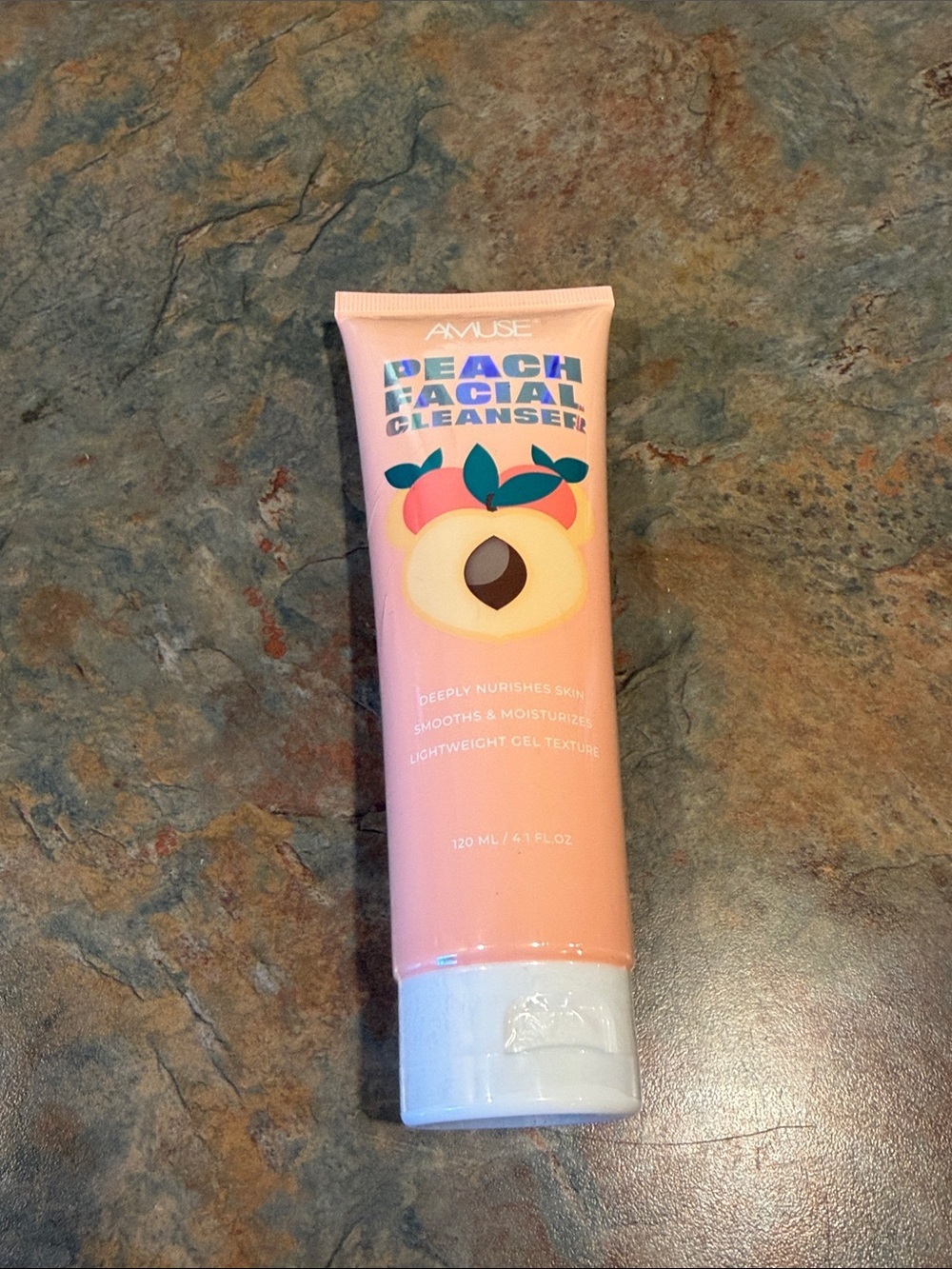 AMUSE Peach Facial Cleanser - 120 mL NIP